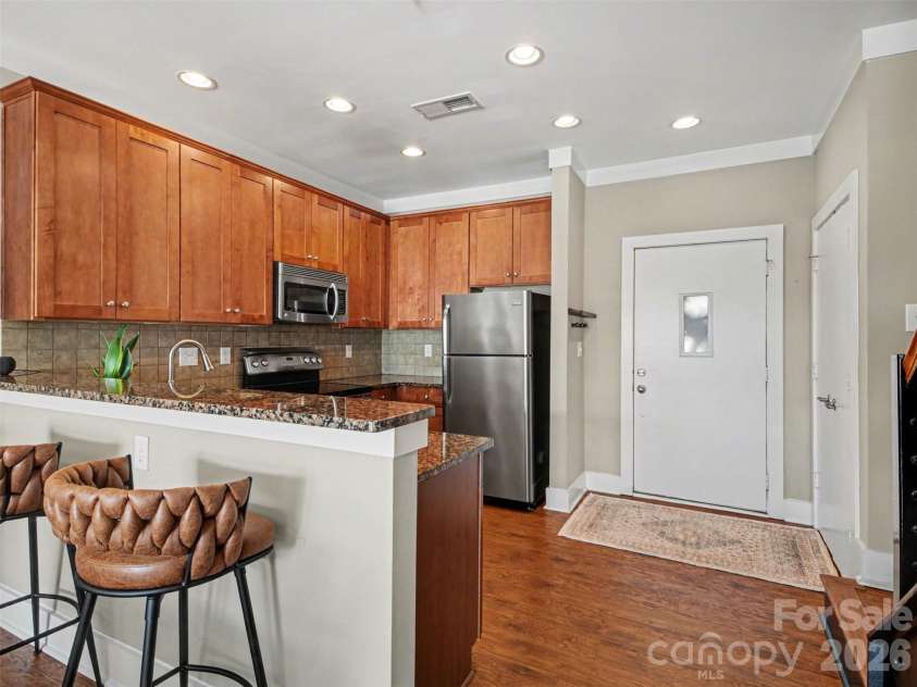 816 Cotton Gin Alley, Davidson, NC 28036.  MLS# CAR4375871, YatesRealty ID 18880. 