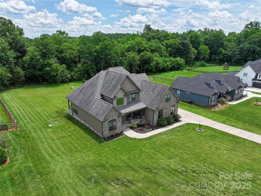 174 Bellingshire Drive, Mt Ulla, NC 28125.  MLS# CAR4269782, YatesRealty ID 18881. 