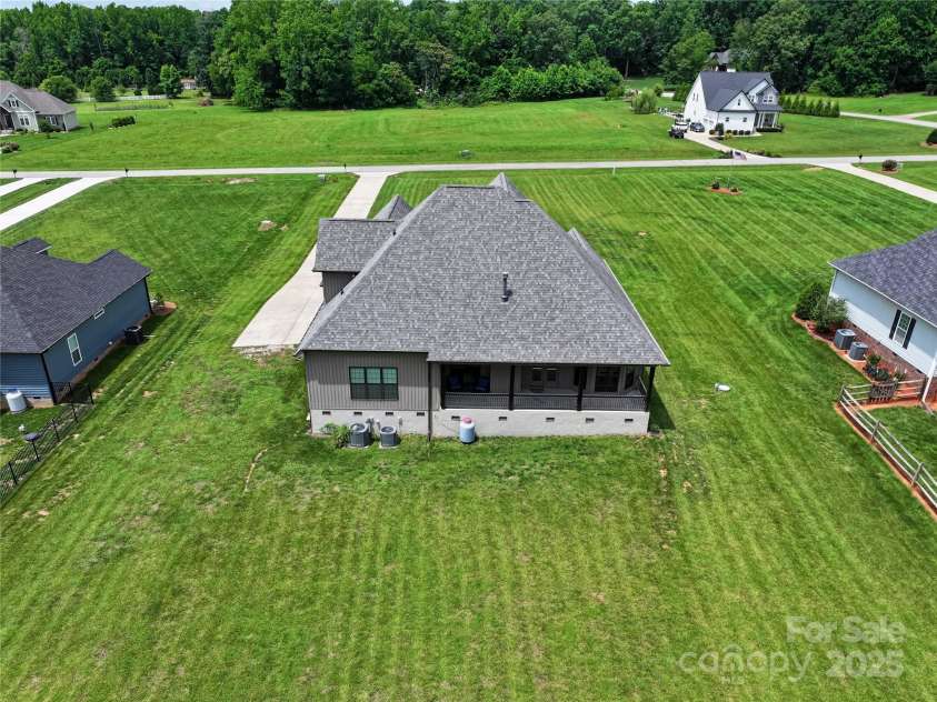 174 Bellingshire Drive, Mt Ulla, NC 28125.  MLS# CAR4269782, YatesRealty ID 18881. 