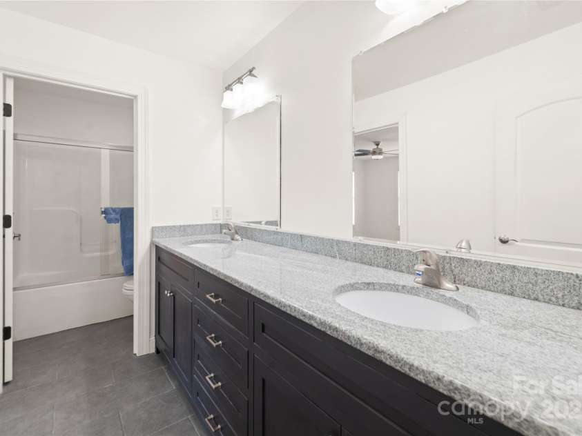 174 Bellingshire Drive, Mt Ulla, NC 28125.  MLS# CAR4269782, YatesRealty ID 18881. 