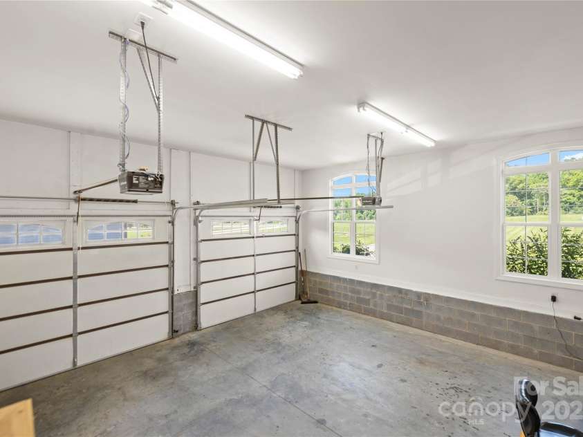 174 Bellingshire Drive, Mt Ulla, NC 28125.  MLS# CAR4269782, YatesRealty ID 18881. 