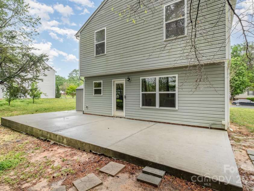 1213 Salvadore Court, Gastonia, NC 28052.  MLS# CAR4244630, YatesRealty ID 18882. 