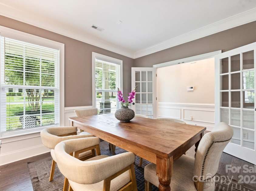 2844 Georgia Avenue, Charlotte, NC 28205.  MLS# CAR4262632, YatesRealty ID 18883. 