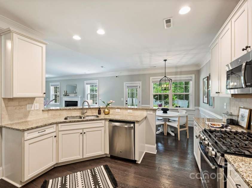 2844 Georgia Avenue, Charlotte, NC 28205.  MLS# CAR4262632, YatesRealty ID 18883. 