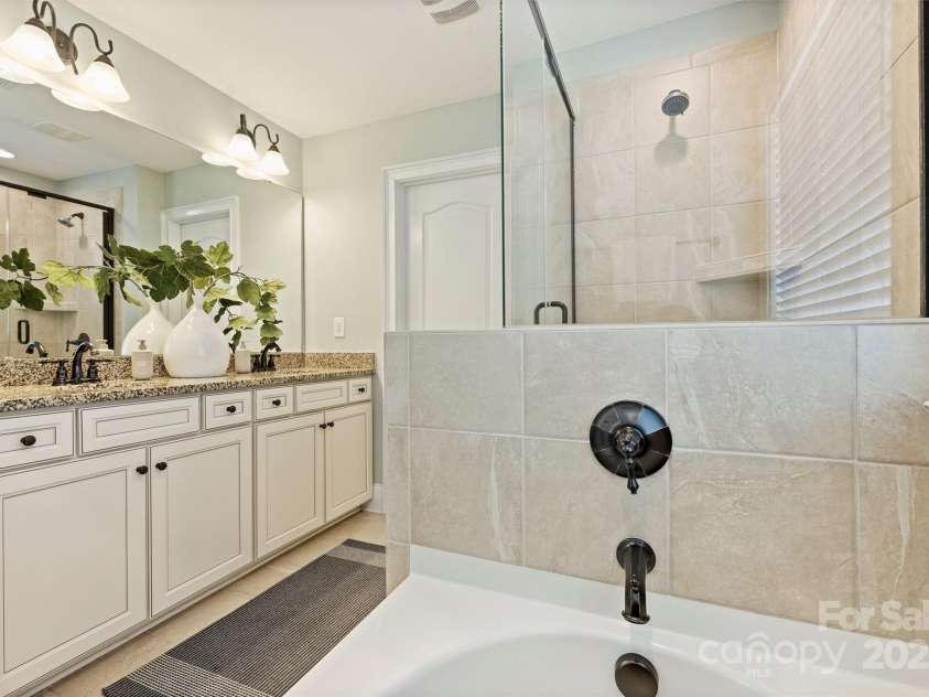 2844 Georgia Avenue, Charlotte, NC 28205.  MLS# CAR4262632, YatesRealty ID 18883. 