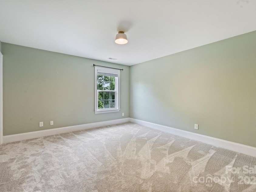 2844 Georgia Avenue, Charlotte, NC 28205.  MLS# CAR4262632, YatesRealty ID 18883. 