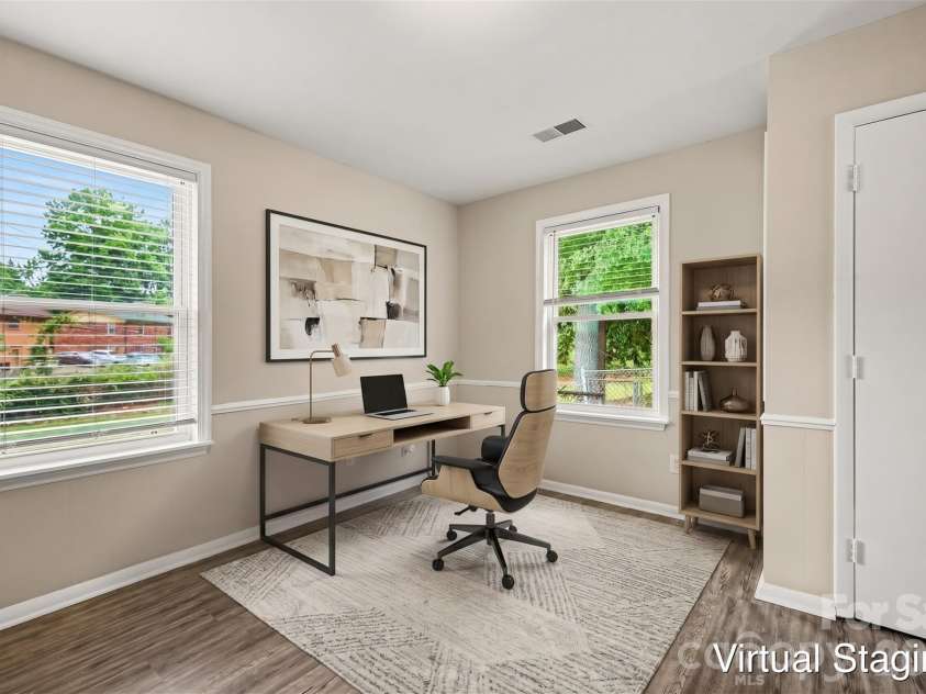 603 Dobson Drive, Charlotte, NC 28213.  MLS# CAR4377613, YatesRealty ID 18883. Virtually staged