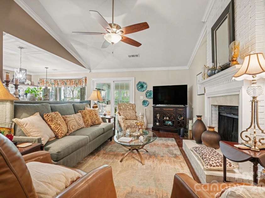 12201 Windus Court, Charlotte, NC 28273.  MLS# CAR4370686, YatesRealty ID 18884. 
