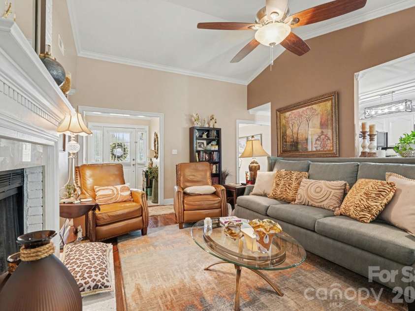 12201 Windus Court, Charlotte, NC 28273.  MLS# CAR4370686, YatesRealty ID 18884. 