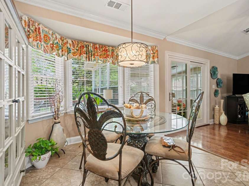 12201 Windus Court, Charlotte, NC 28273.  MLS# CAR4370686, YatesRealty ID 18884. 