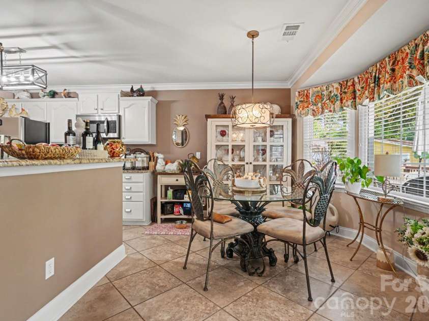 12201 Windus Court, Charlotte, NC 28273.  MLS# CAR4370686, YatesRealty ID 18884. 