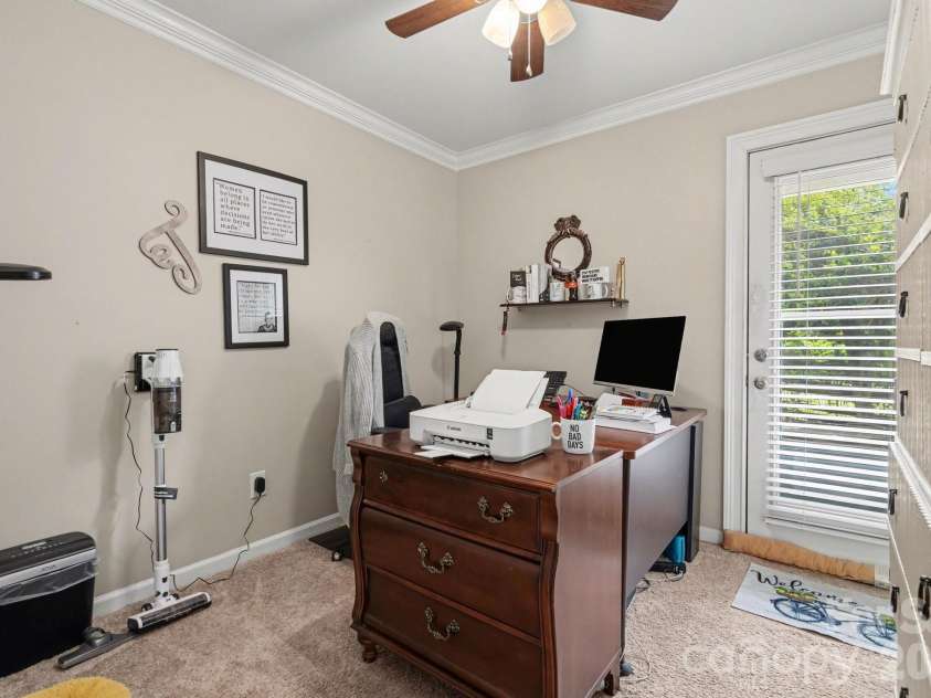 12201 Windus Court, Charlotte, NC 28273.  MLS# CAR4370686, YatesRealty ID 18884. 