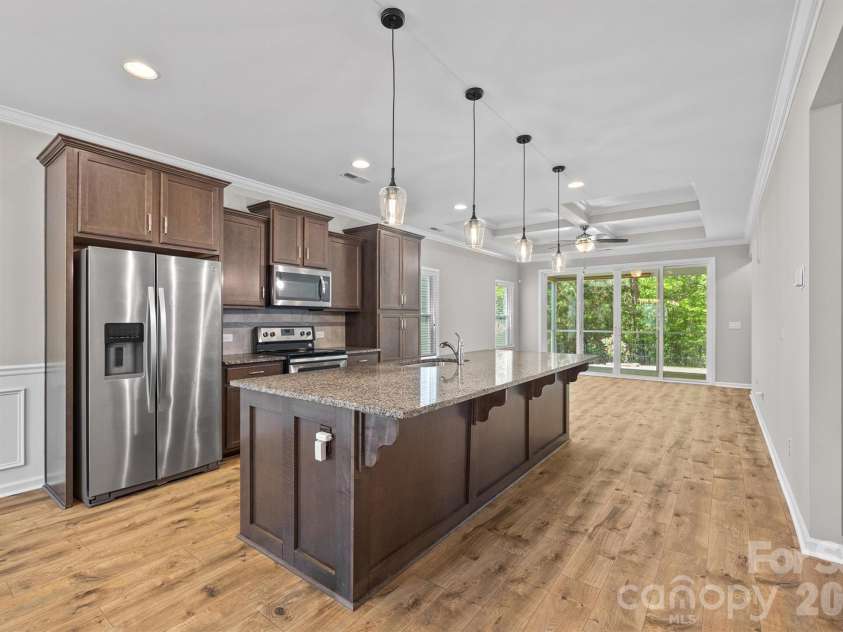 24522 Blue Heron Circle, Lancaster, SC 29720.  MLS# CAR4375579, YatesRealty ID 18885. 