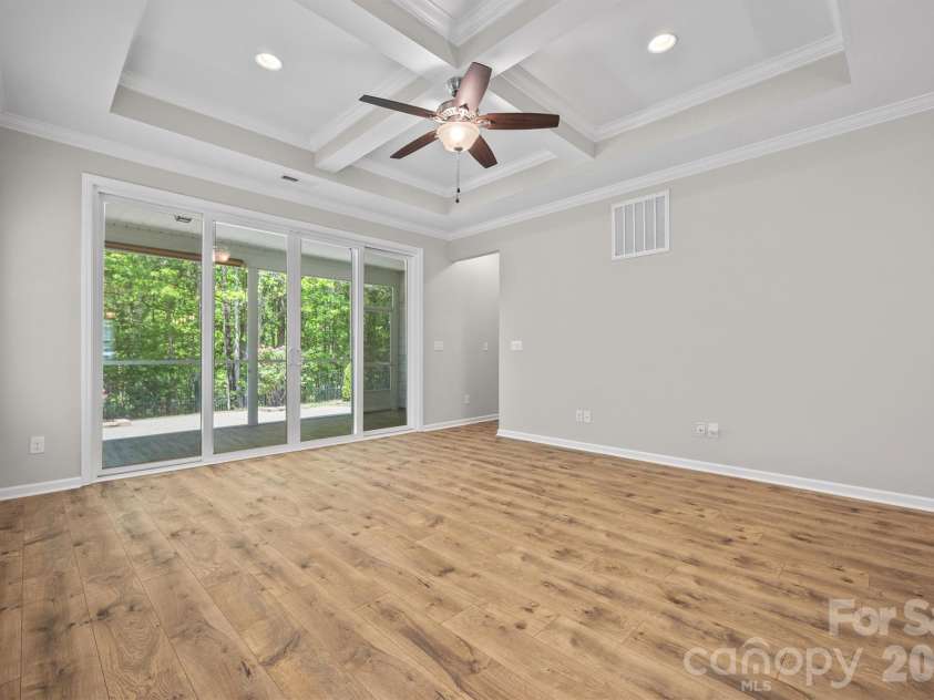 24522 Blue Heron Circle, Lancaster, SC 29720.  MLS# CAR4375579, YatesRealty ID 18885. 