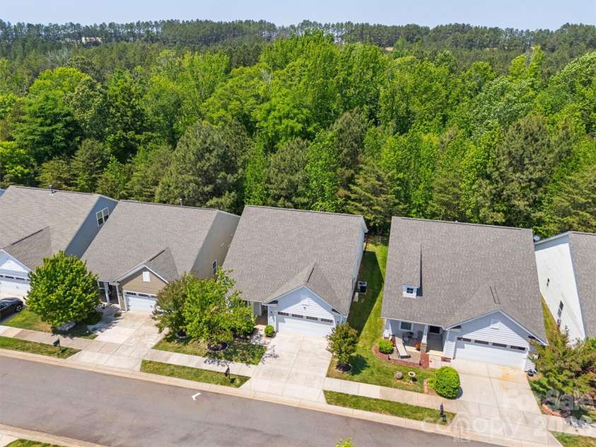 24522 Blue Heron Circle, Lancaster, SC 29720.  MLS# CAR4375579, YatesRealty ID 18885. 