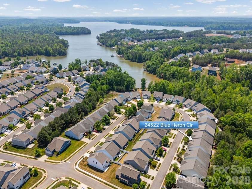 24522 Blue Heron Circle, Lancaster, SC 29720.  MLS# CAR4375579, YatesRealty ID 18885. 