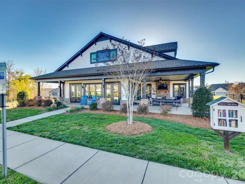 24522 Blue Heron Circle, Lancaster, SC 29720.  MLS# CAR4375579, YatesRealty ID 18885. 