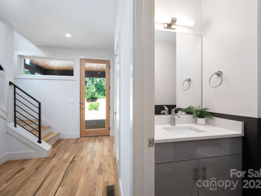 9 Orrinel Way, Asheville, NC 28806.  MLS# CAR4257922, YatesRealty ID 18885. Powder Room On Main Level