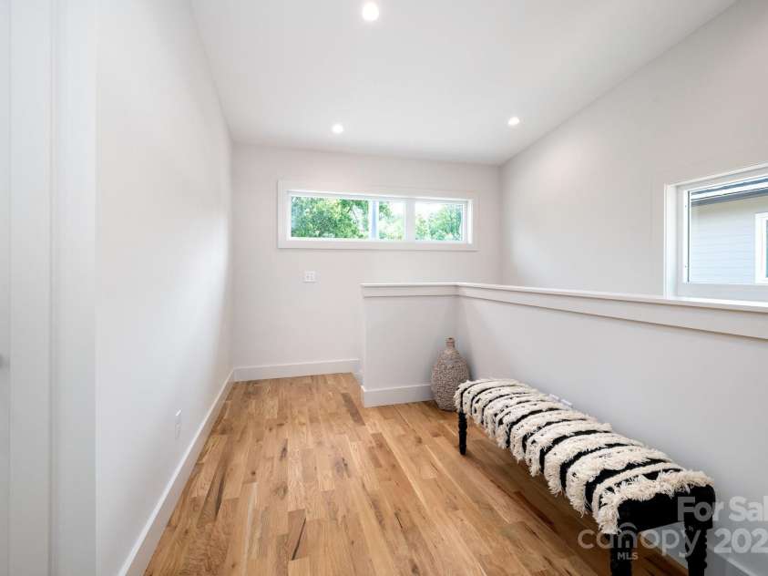 9 Orrinel Way, Asheville, NC 28806.  MLS# CAR4257922, YatesRealty ID 18885. Versatile Space with Many Possibilities