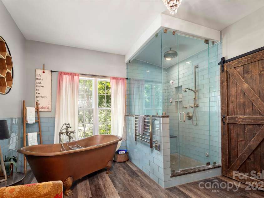 118 Holcombe Cove Road, Candler, NC 28715.  MLS# CAR4267298, YatesRealty ID 18886. 