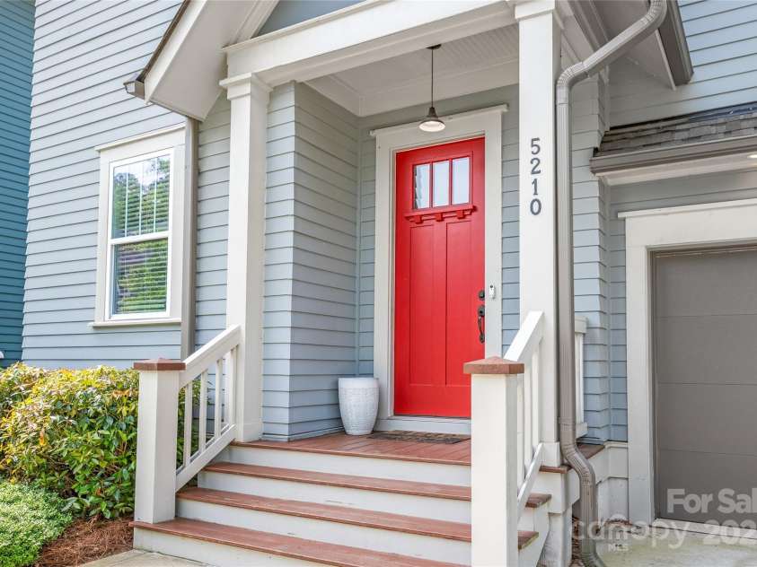 5210 Kelly Street, Charlotte, NC 28205.  MLS# CAR4293094, YatesRealty ID 18887. 