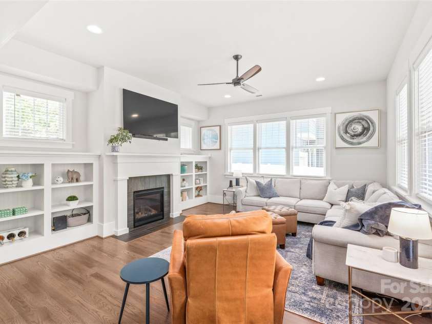 5210 Kelly Street, Charlotte, NC 28205.  MLS# CAR4293094, YatesRealty ID 18887. 