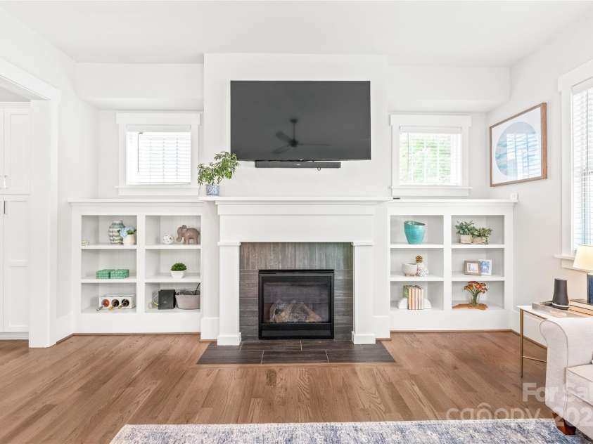 5210 Kelly Street, Charlotte, NC 28205.  MLS# CAR4293094, YatesRealty ID 18887. 