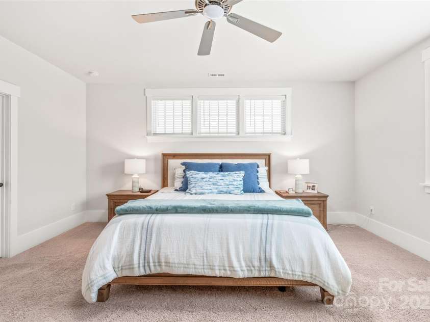 5210 Kelly Street, Charlotte, NC 28205.  MLS# CAR4293094, YatesRealty ID 18887. 