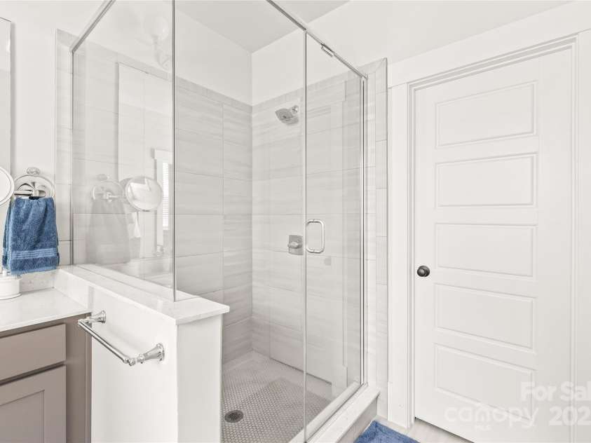 5210 Kelly Street, Charlotte, NC 28205.  MLS# CAR4293094, YatesRealty ID 18887. 