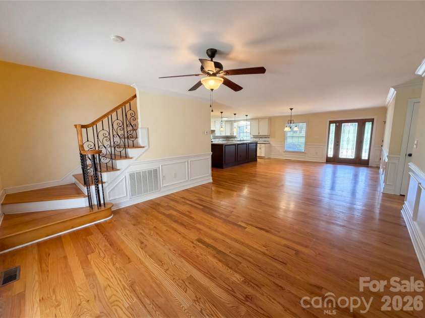 134 Springway Drive, Kannapolis, NC 28081.  MLS# CAR4378292, YatesRealty ID 18888. 