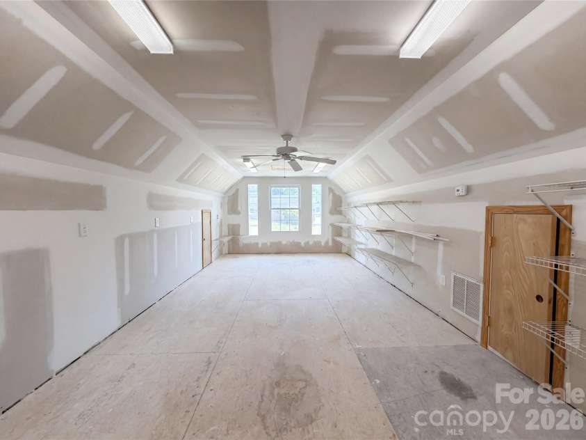 134 Springway Drive, Kannapolis, NC 28081.  MLS# CAR4378292, YatesRealty ID 18888. 