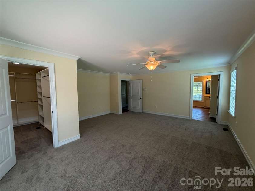 134 Springway Drive, Kannapolis, NC 28081.  MLS# CAR4378292, YatesRealty ID 18888. 