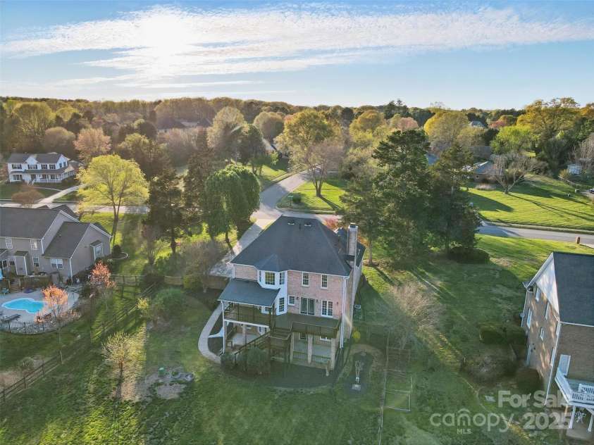 13833 Jonathans Ridge Road, Mint Hill, NC 28227.  MLS# CAR4240122, YatesRealty ID 18888. 