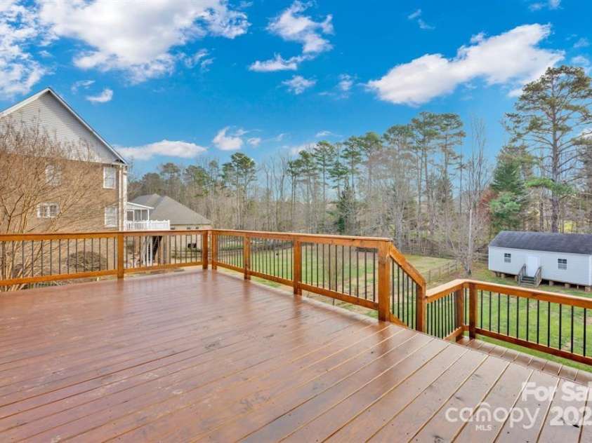 13833 Jonathans Ridge Road, Mint Hill, NC 28227.  MLS# CAR4240122, YatesRealty ID 18888. 