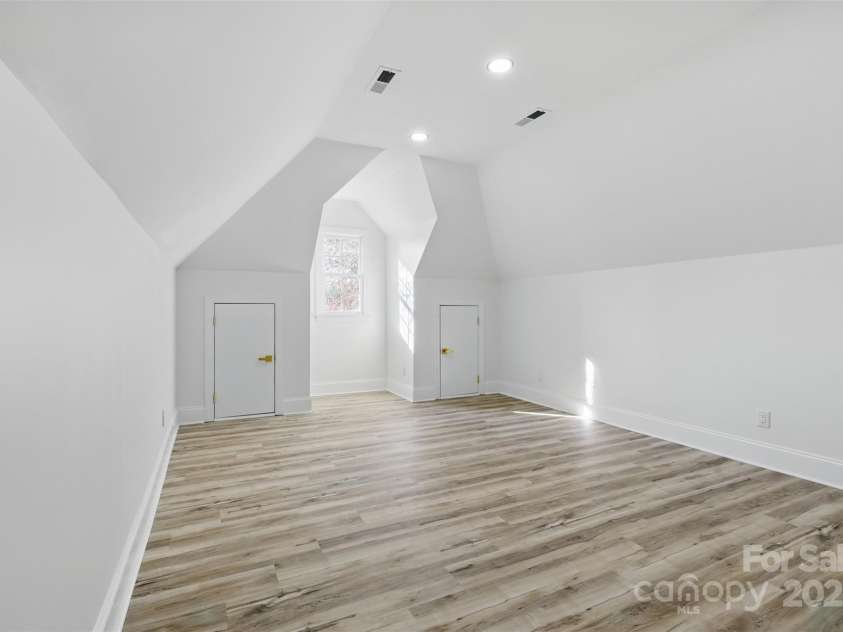 13833 Jonathans Ridge Road, Mint Hill, NC 28227.  MLS# CAR4240122, YatesRealty ID 18888. Bonus room / 4th bedroom on second floor