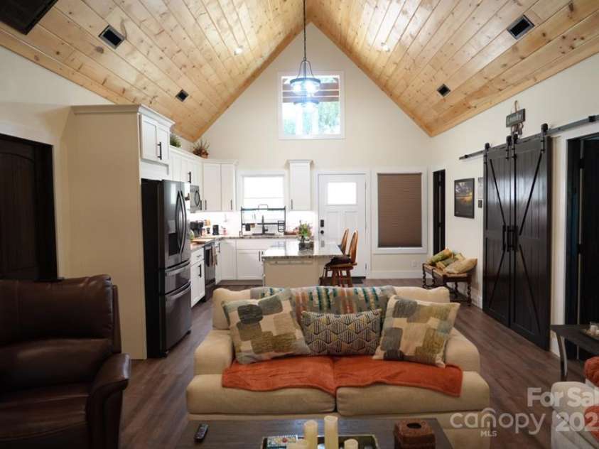 79 Abbey View Road, Bryson City, NC 28713.  MLS# CAR4301815, YatesRealty ID 1889. 