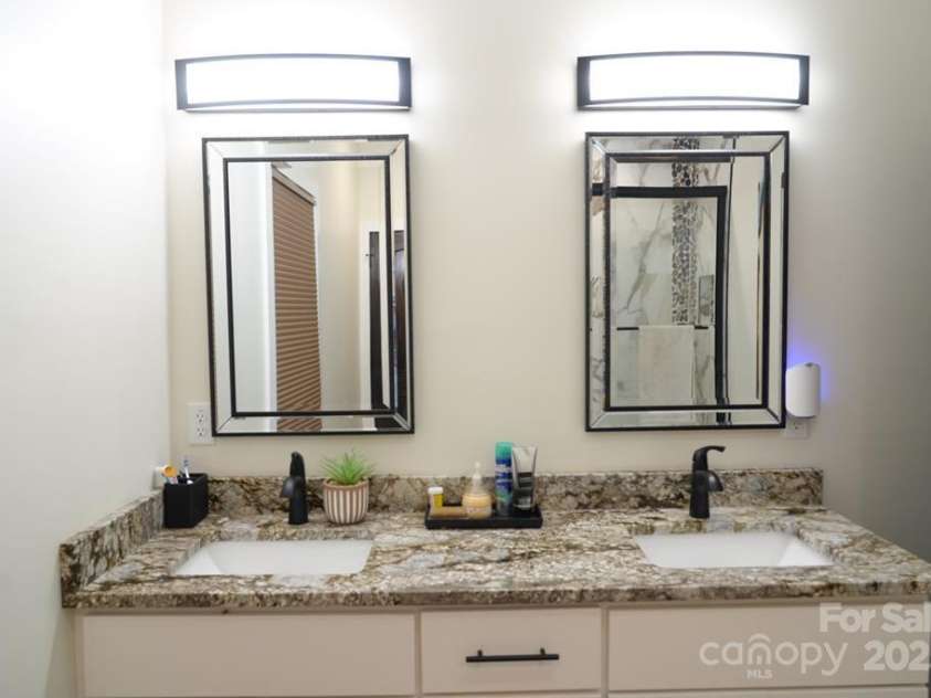 79 Abbey View Road, Bryson City, NC 28713.  MLS# CAR4301815, YatesRealty ID 1889. 