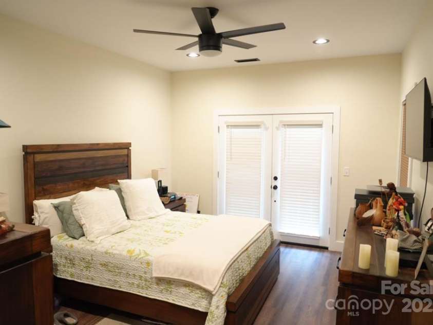 79 Abbey View Road, Bryson City, NC 28713.  MLS# CAR4301815, YatesRealty ID 1889. 