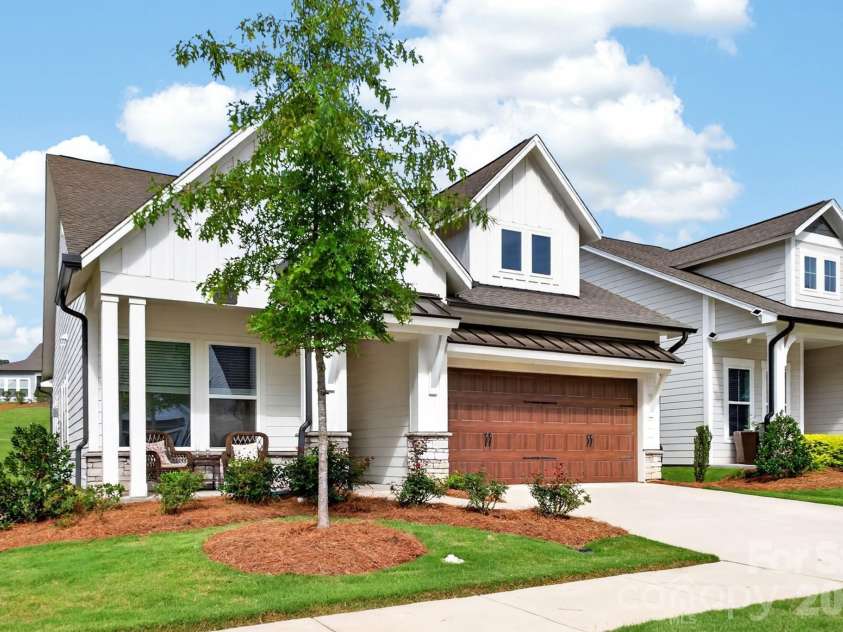 1338 Encore Lane, Waxhaw, NC 28173.  MLS# CAR4395212, YatesRealty ID 18890. Front Exterior