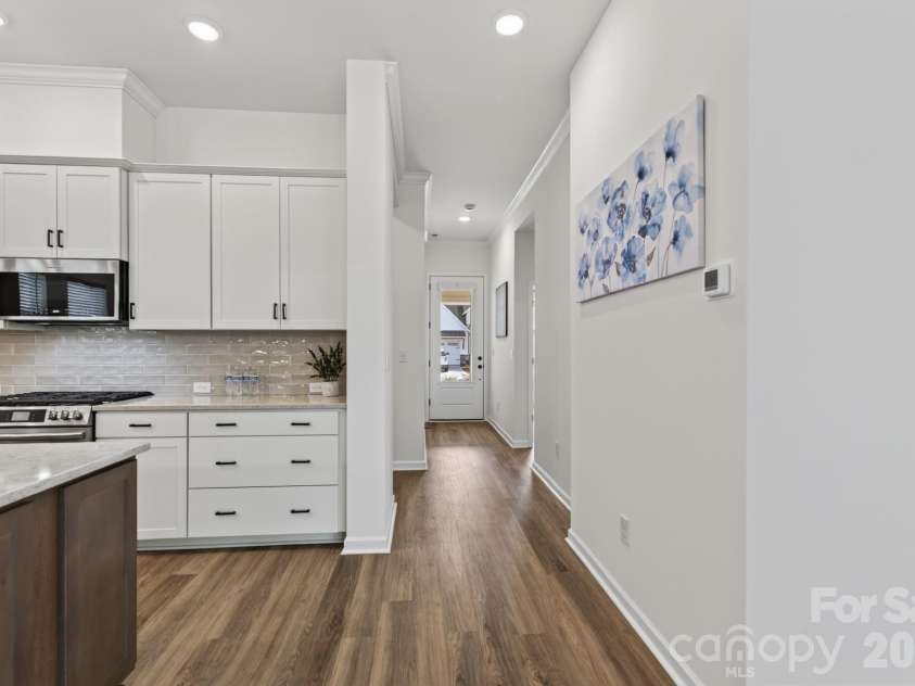 1338 Encore Lane, Waxhaw, NC 28173.  MLS# CAR4395212, YatesRealty ID 18890. Kitchen