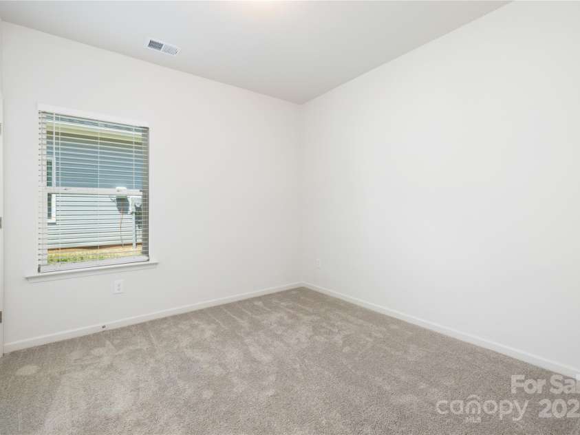 1231 Edgewood Road, Charlotte, NC 28208.  MLS# CAR4268873, YatesRealty ID 18891. Representation