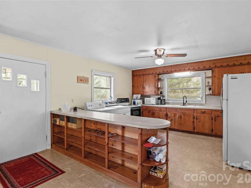 151 Bent Twig Drive, Statesville, NC 28677.  MLS# CAR4369166, YatesRealty ID 18891. 