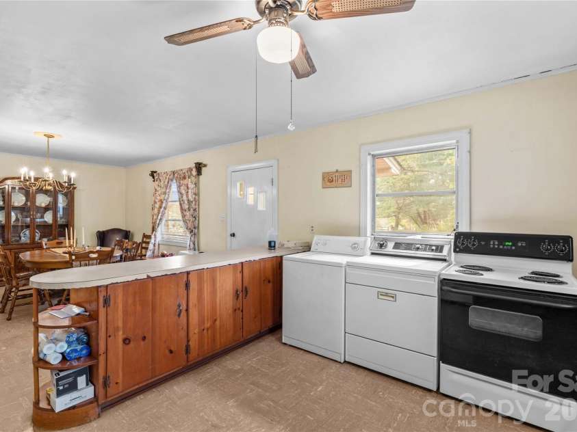 151 Bent Twig Drive, Statesville, NC 28677.  MLS# CAR4369166, YatesRealty ID 18891. 