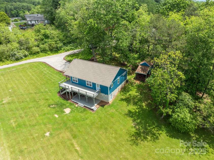 123 Dapple Road, Candler, NC 28715.  MLS# CAR4257282, YatesRealty ID 18892. 