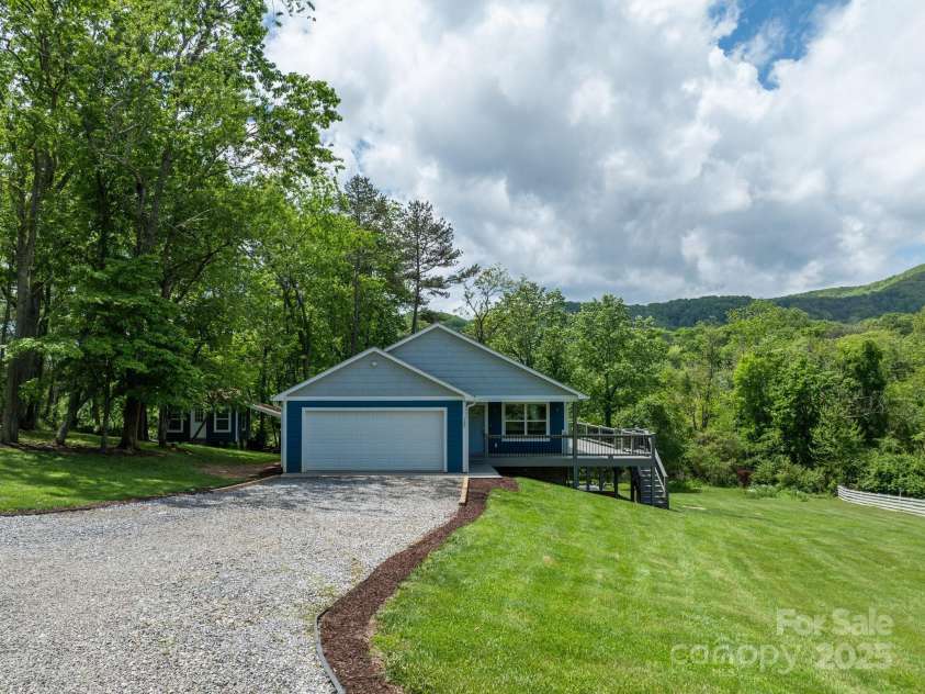 123 Dapple Road, Candler, NC 28715.  MLS# CAR4257282, YatesRealty ID 18892. Welcome Home!