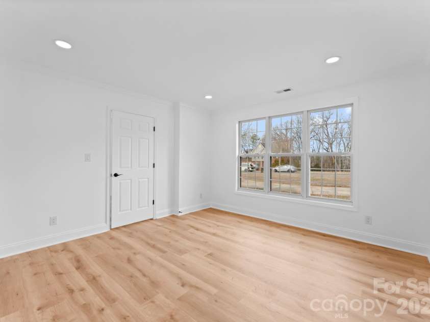 14340 Kendalton Meadow Drive, Mint Hill, NC 28227.  MLS# CAR4343140, YatesRealty ID 18892. 