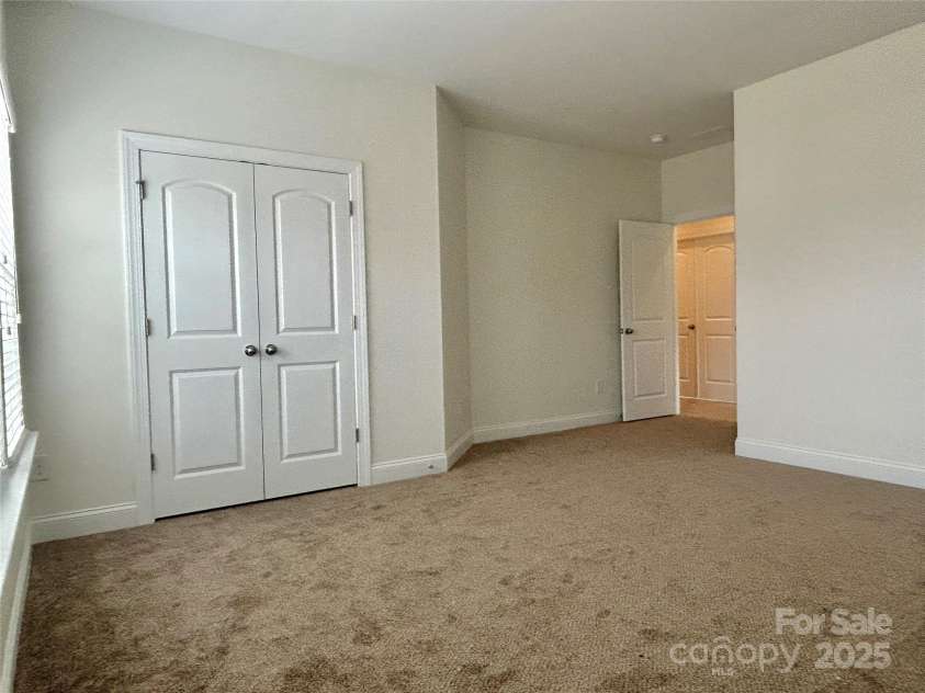 1019 Dunhill Lane, Waxhaw, NC 28173.  MLS# CAR4226666, YatesRealty ID 18893. 