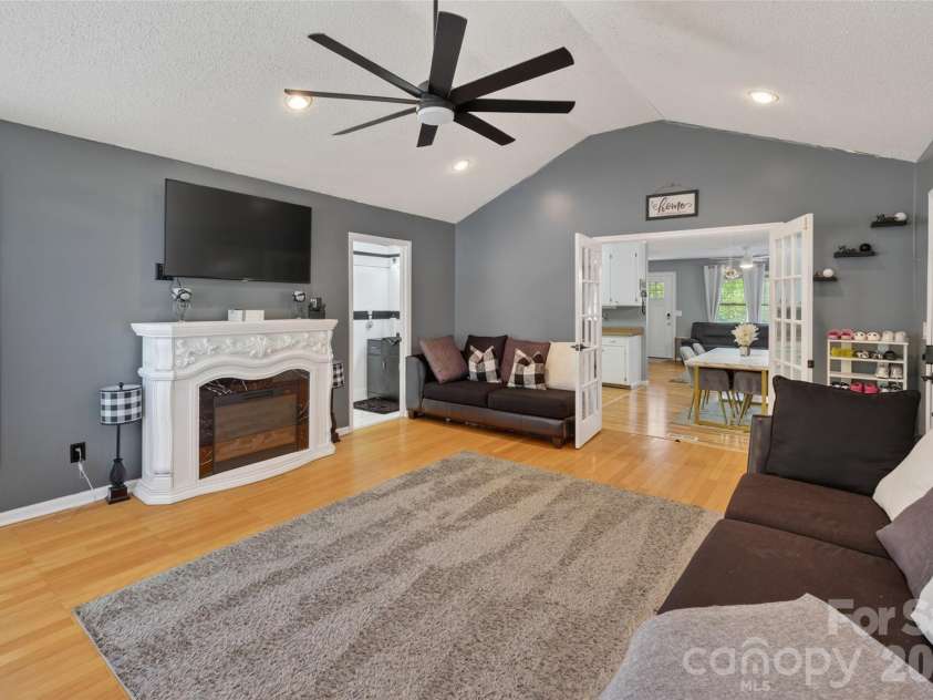 1704 Williams Circle, Lancaster, SC 29720.  MLS# CAR4371942, YatesRealty ID 18894. 