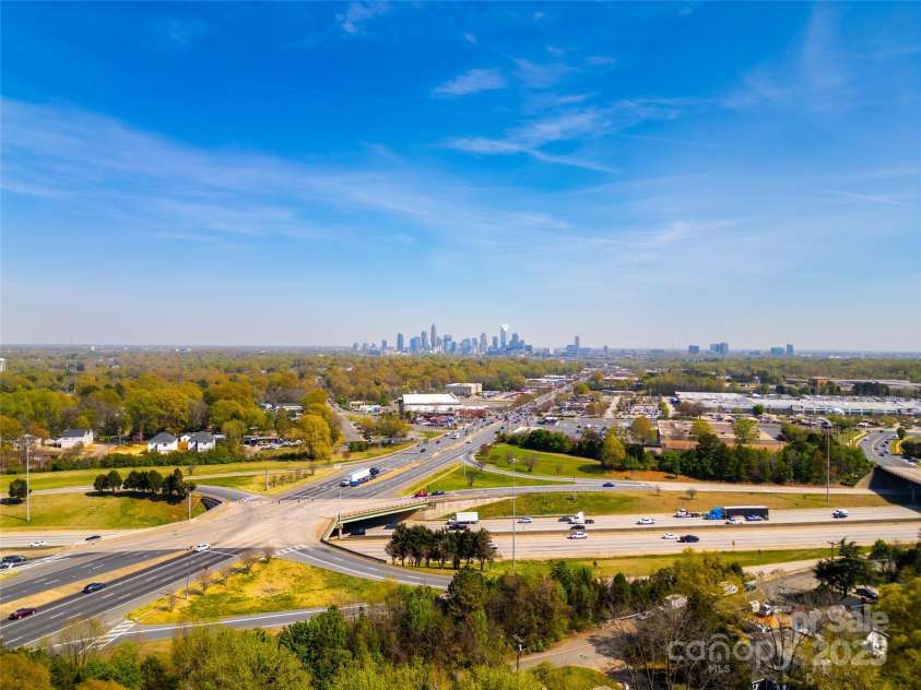 4429 Major Street, Charlotte, NC 28208.  MLS# CAR4243090, YatesRealty ID 18897. 