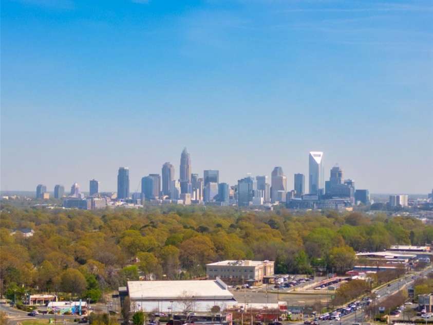 4429 Major Street, Charlotte, NC 28208.  MLS# CAR4243090, YatesRealty ID 18897. 
